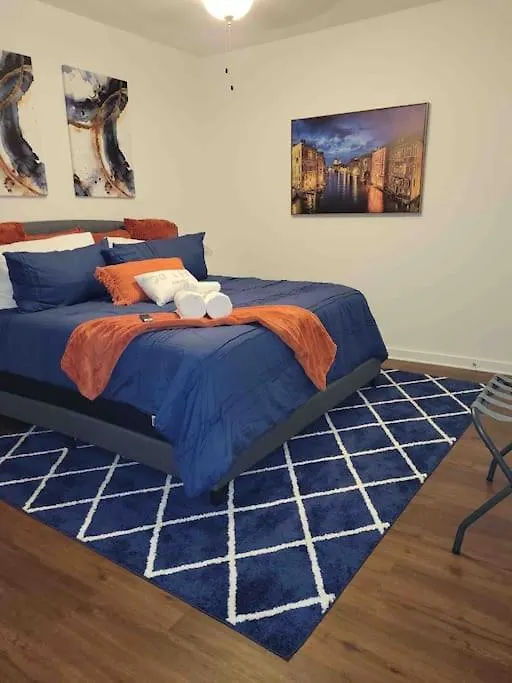 Hidden Gem Walk To Beale St Free Gated Parking Apartment Memphis