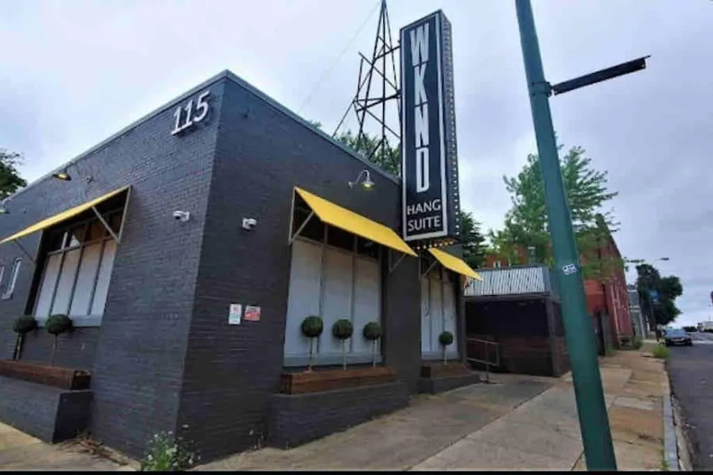 Hidden Gem Walk To Beale St Free Gated Parking Apartment Memphis 0*,  United States