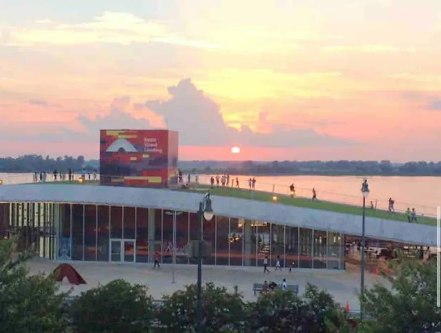 Hidden Gem Walk To Beale St Free Gated Parking Apartment Memphis 0*,